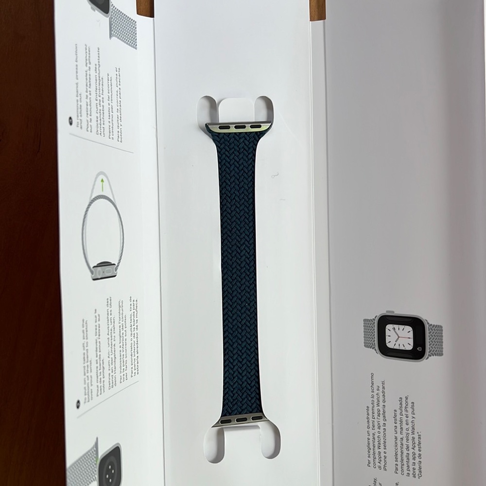 Size 5 abyss blue Apple Watch 41 mm worn for a few days. Too big for me.